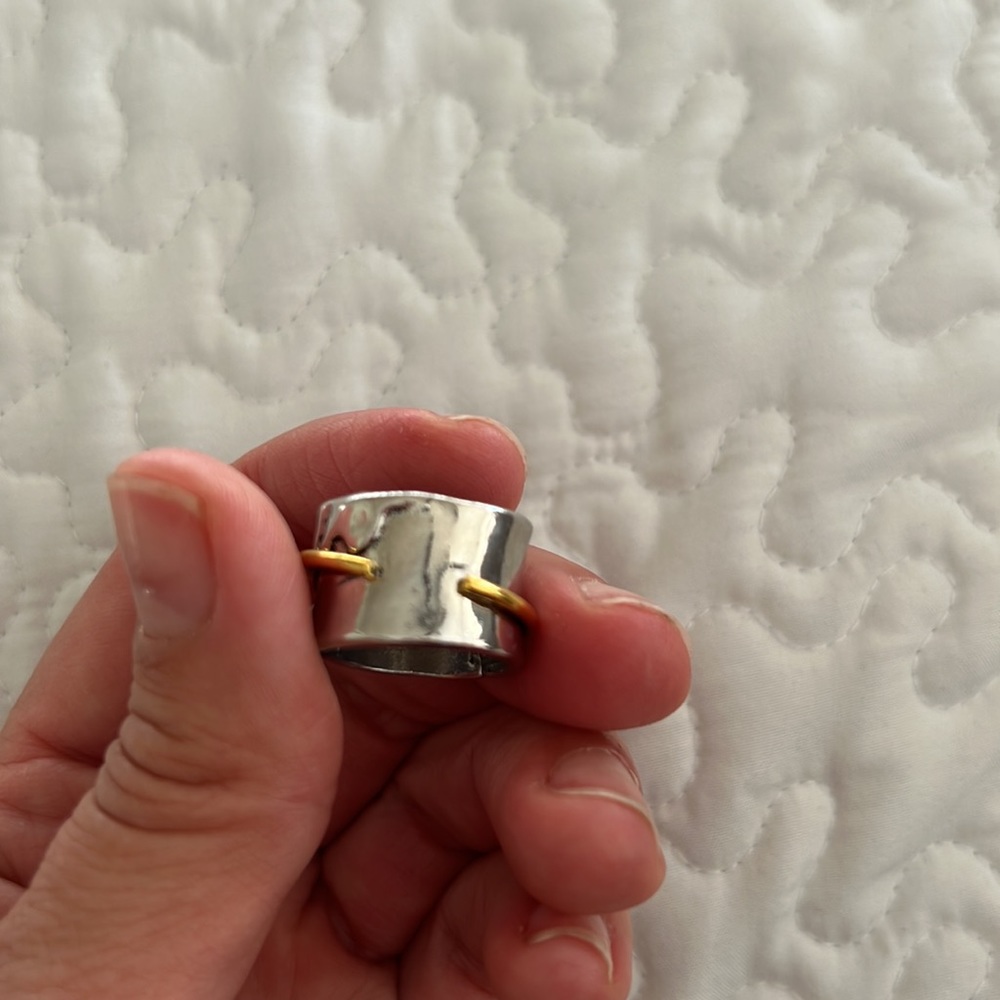 Ring - Picture 6 of 7